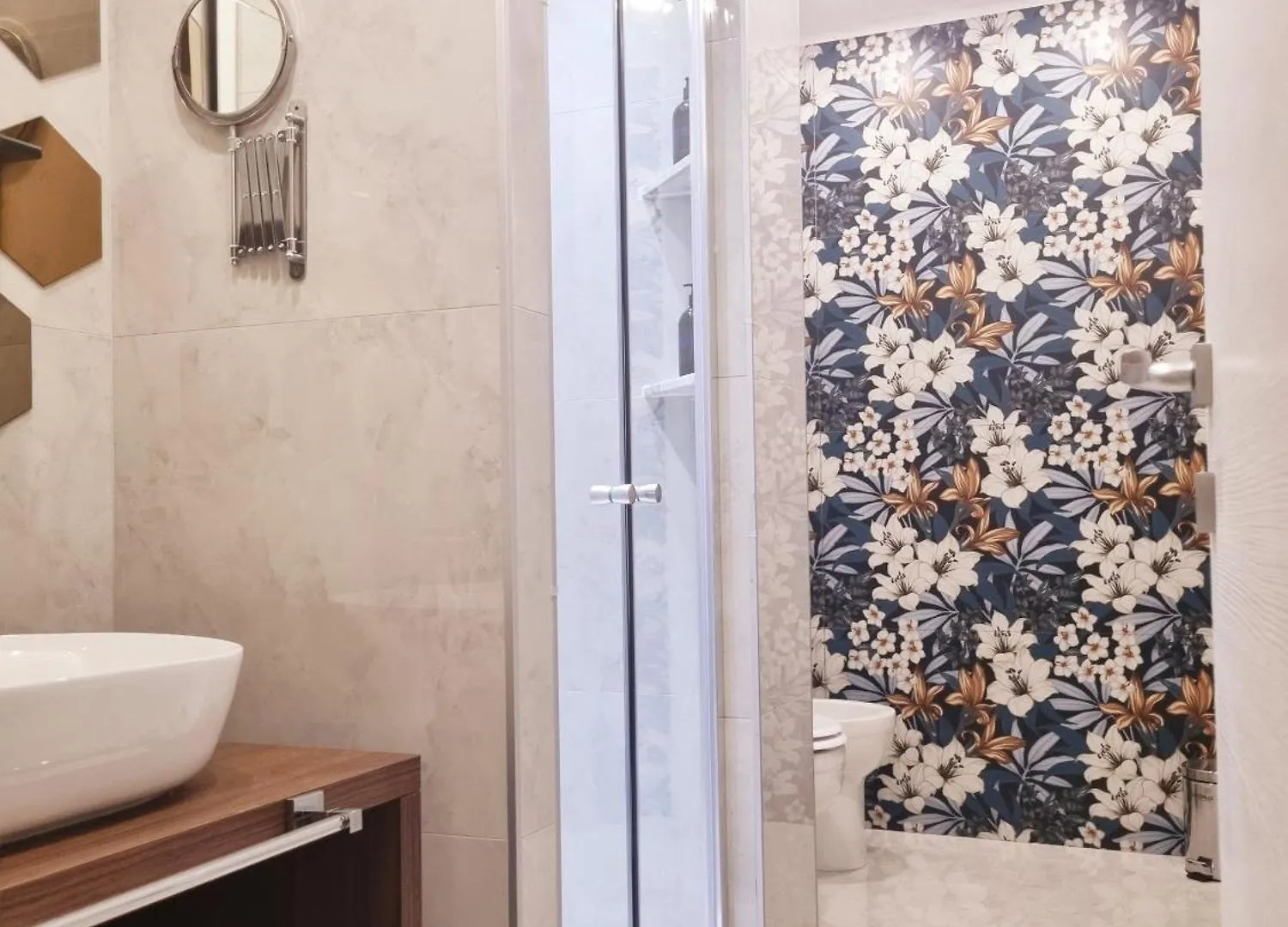 City Focus Apartment2 Napoli 0*, Naples